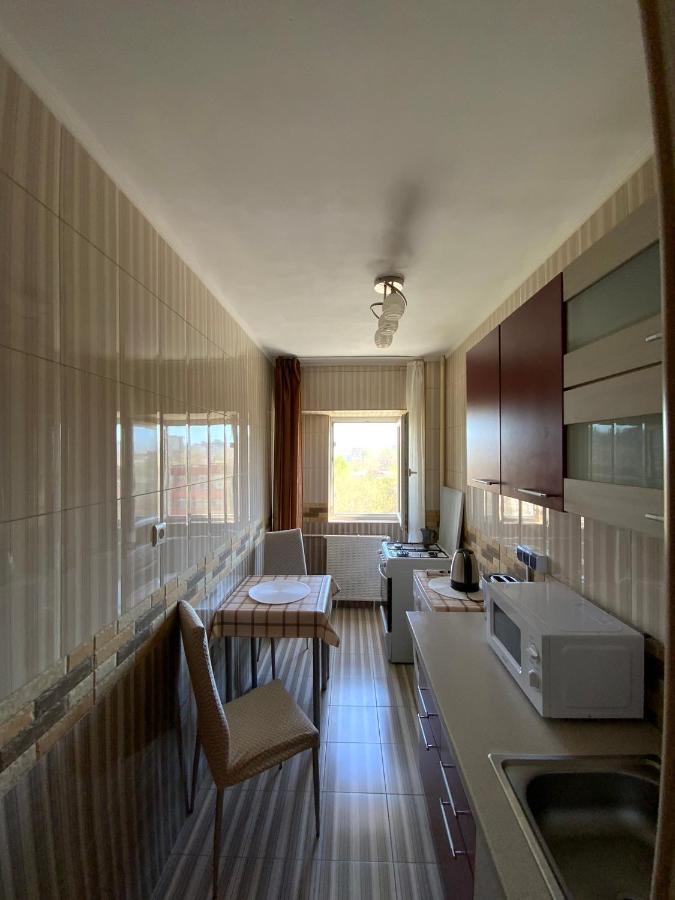Le Garcon De Adi-Cosy,Quiet,Spatious Studio Bukarest Eksteriør billede