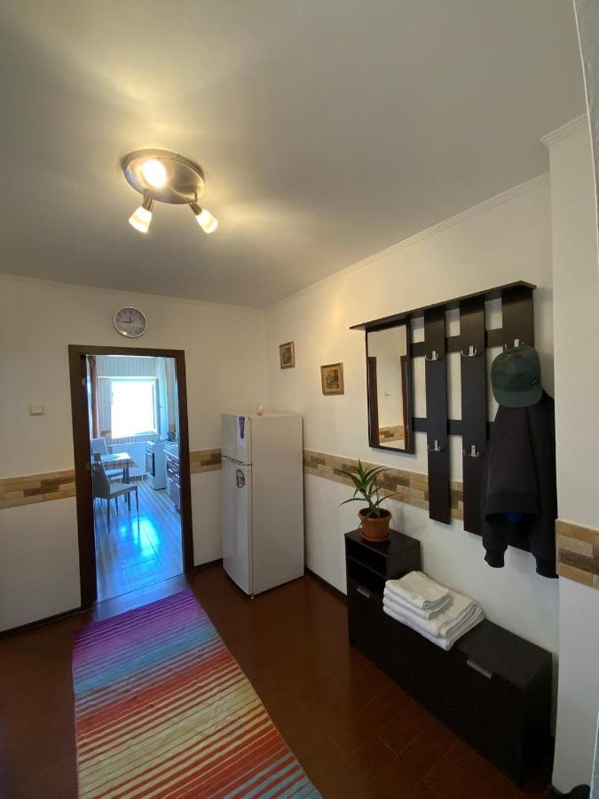 Le Garcon De Adi-Cosy,Quiet,Spatious Studio Bukarest Eksteriør billede